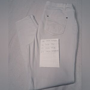 Time and Tru White Apparel